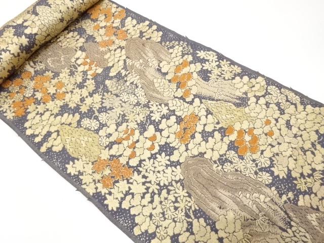 アンティーク　岩山に草花模様織り出し　名古屋帯地反物